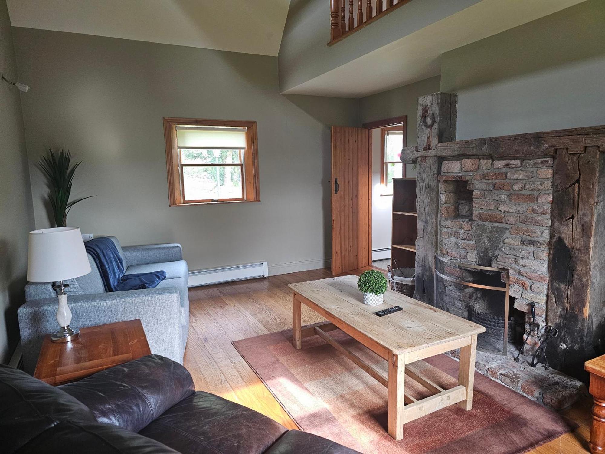 Longford Holiday Red Rose Self Catering Cottage Eksteriør billede